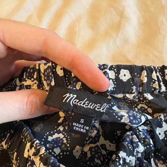 Madewell Off-Shoulder Blouse - Picture 2 of 3